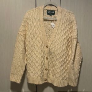 white american eagle sweater